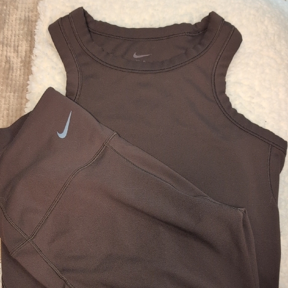 Nike Tops - Nike Women's Dark Brown Tank Top And Biker Shorts Size Small